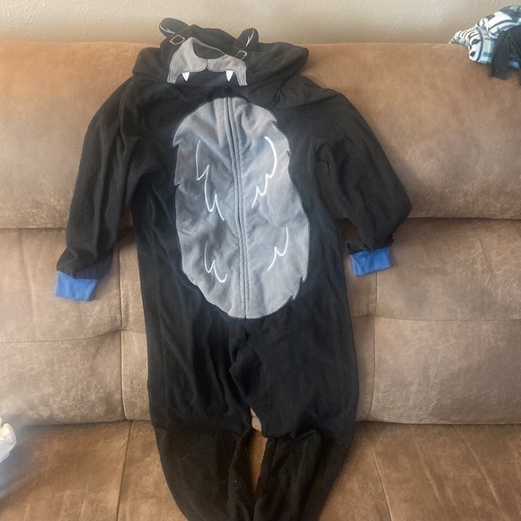 YOUTH size Medium black bear hooded full length zip up pajamas - Picture 3 of 5